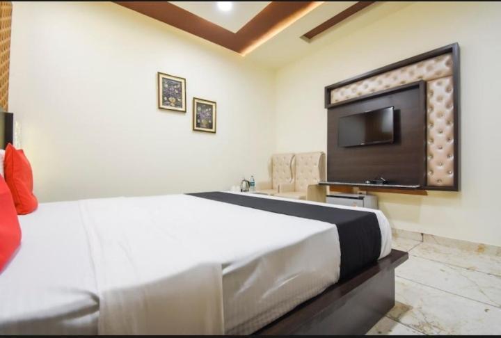 Hotel Ravi Residency Jalandhar Exterior photo